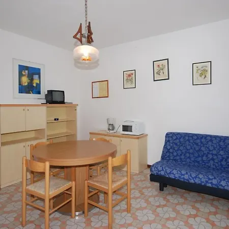 Ville Canarino Daire